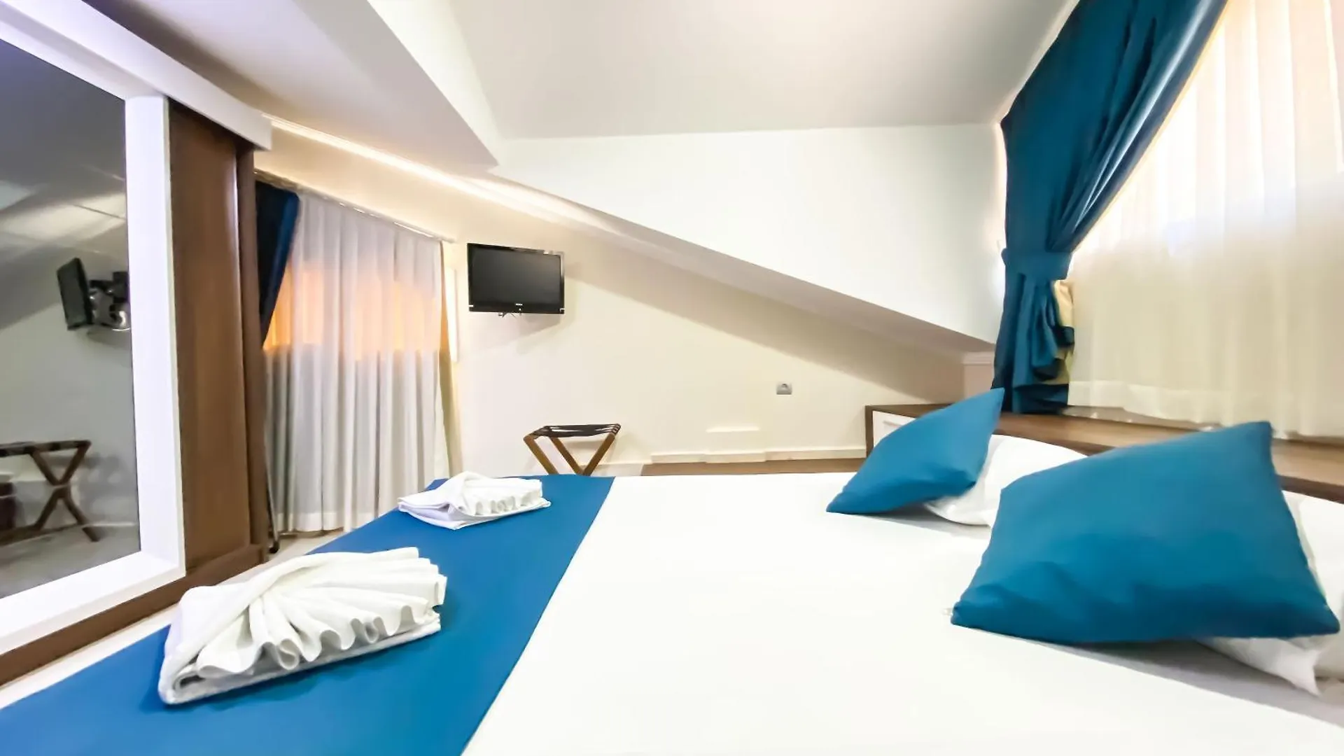 Zehra Hotel Ölüdeniz 2*,  Türkiye