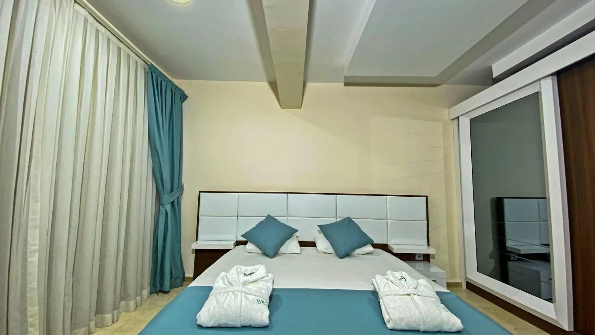 **  Zehra Hotel Ölüdeniz Türkiye