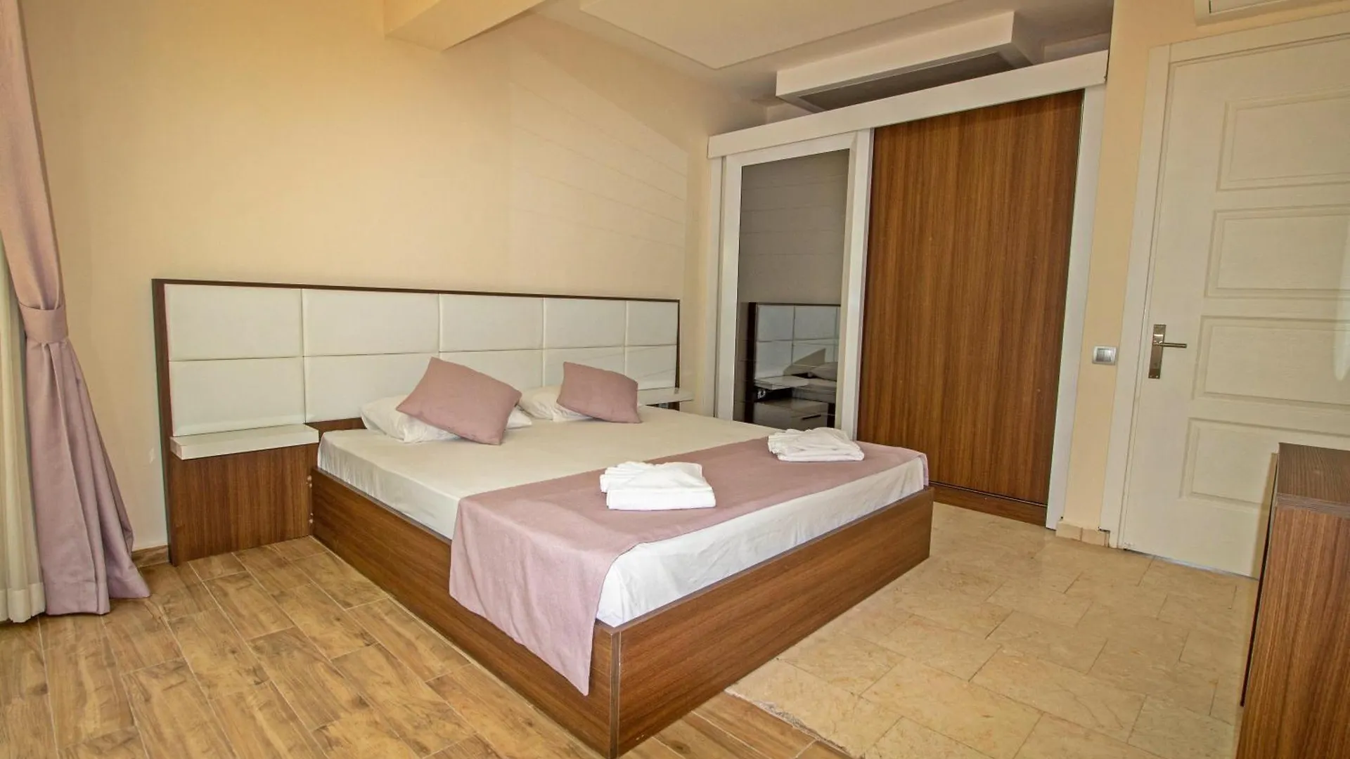 Zehra Hotel Ölüdeniz Türkiye