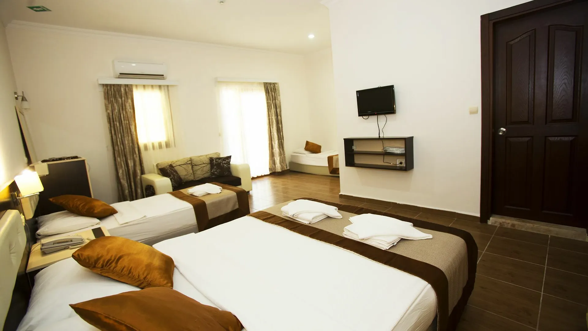 Zehra Hotel Ölüdeniz
