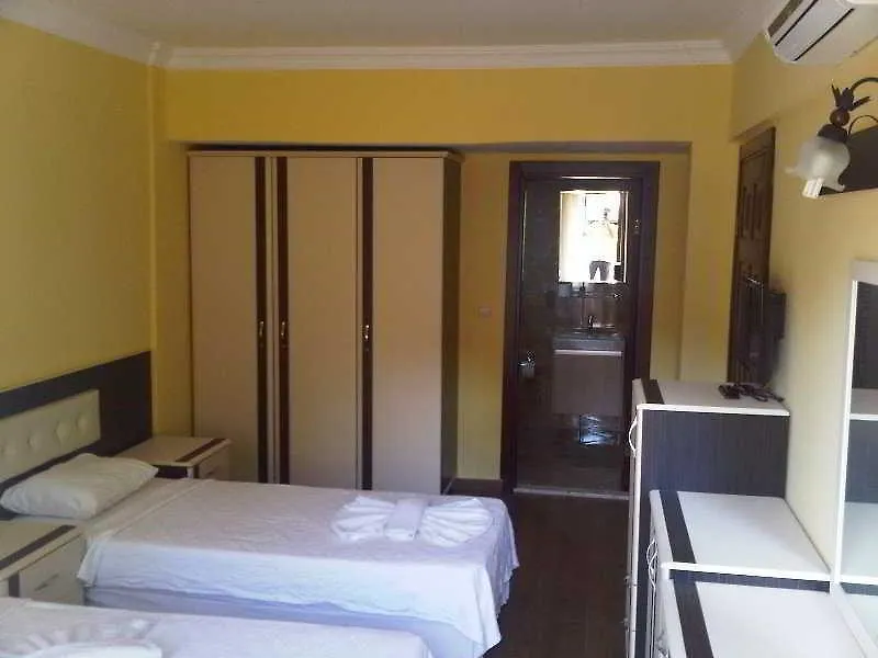Zehra Hotel Ολουντενίζ